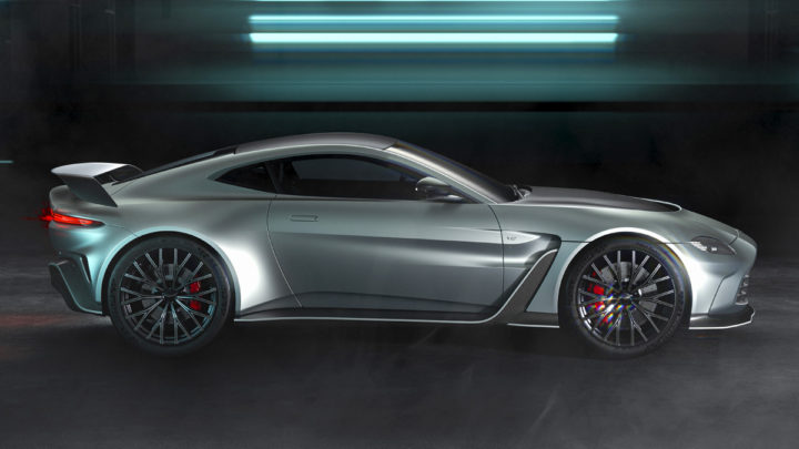 Der neue Aston Martin V12 Vantage ist das neueste Modell mit 12 Zylindern.