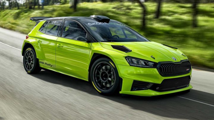 Das ist der neue Škoda Fabia RS Rally2. Wird die Neuheit wie ihre Vorgänger bei der Rallye erfolgreich sein?