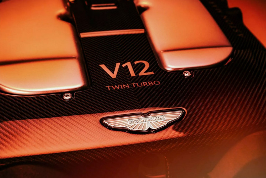 Aston Martin bereitet einen aktualisierten V12-Motor vor.